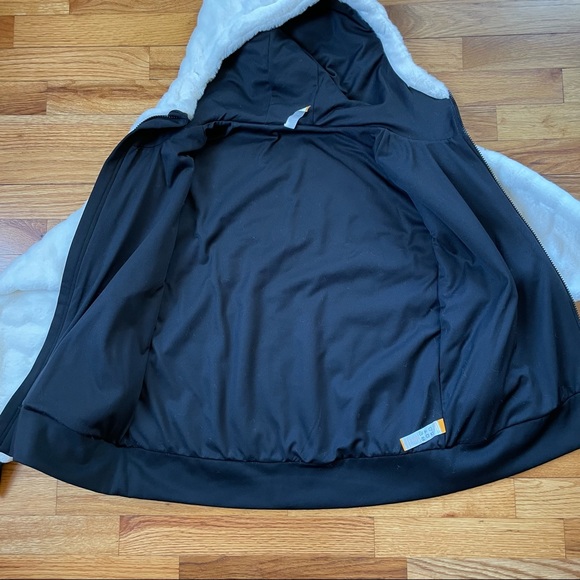 Lucy Inner Purpose Jacket Sz L Jet Stream Like New - Picture 6 of 10